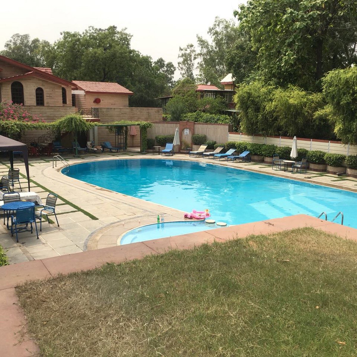 best resorts in Delhi