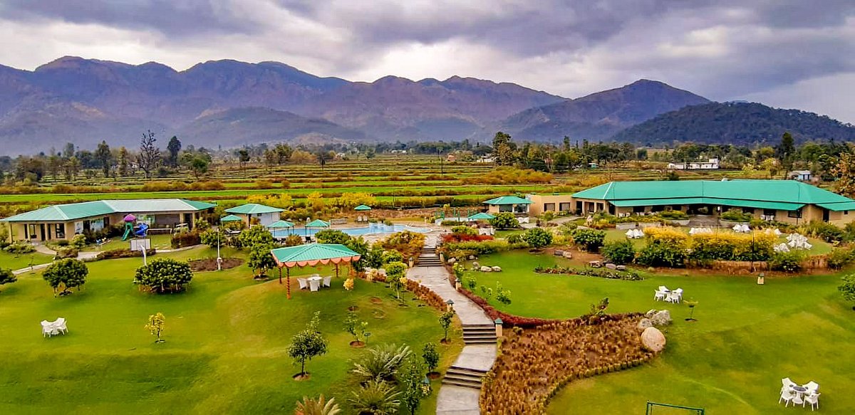 best resorts in Uttarakhand