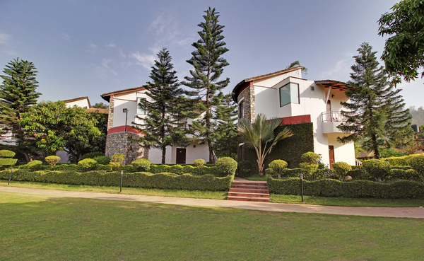 best resorts in New Delhi