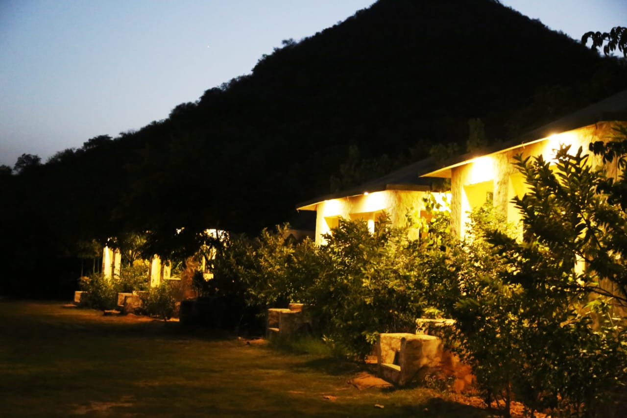 best resorts in Sariska